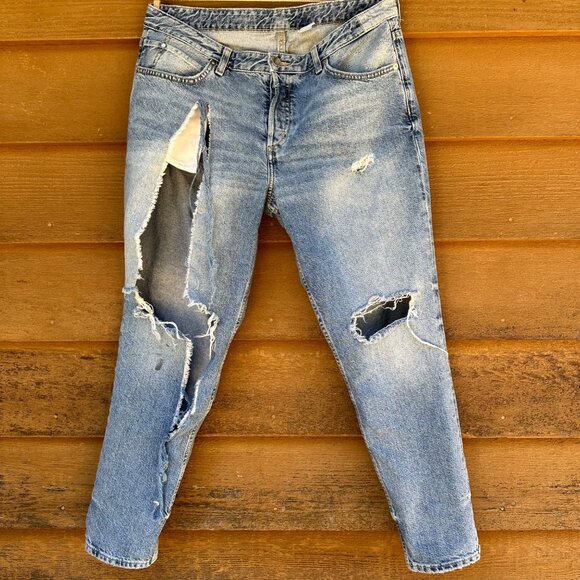 & Denim Boyfriend Fit Destroyed Taille Basse Light Blue Jeans Size 10 - Picture 1 of 13